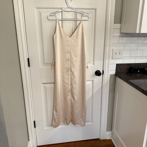 Obando x RTR High Low Tank Top in Cream 45377 - Picture 12 of 16